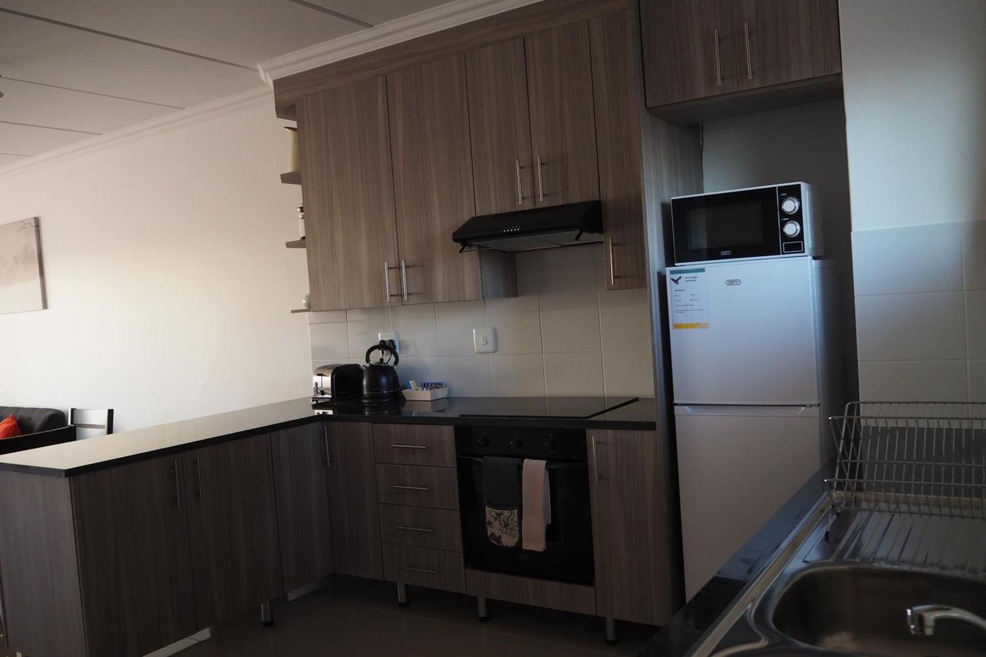Or Tambo Self Catering Apartments, The Willows Boksburg Eksteriør bilde