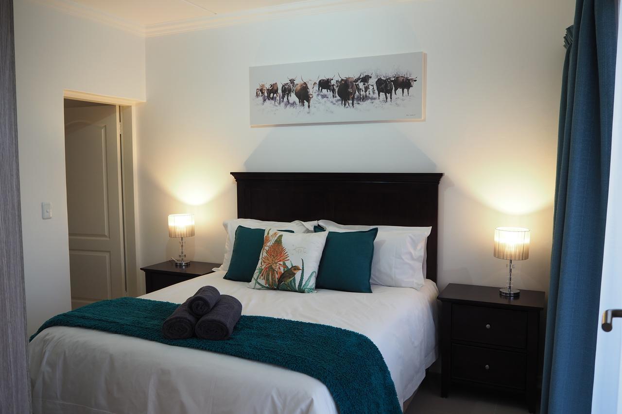 Or Tambo Self Catering Apartments, The Willows Boksburg Eksteriør bilde