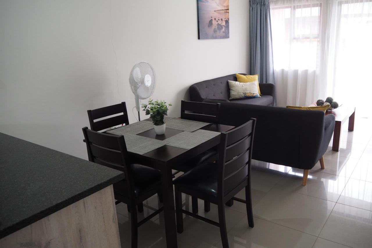 Or Tambo Self Catering Apartments, The Willows Boksburg Eksteriør bilde