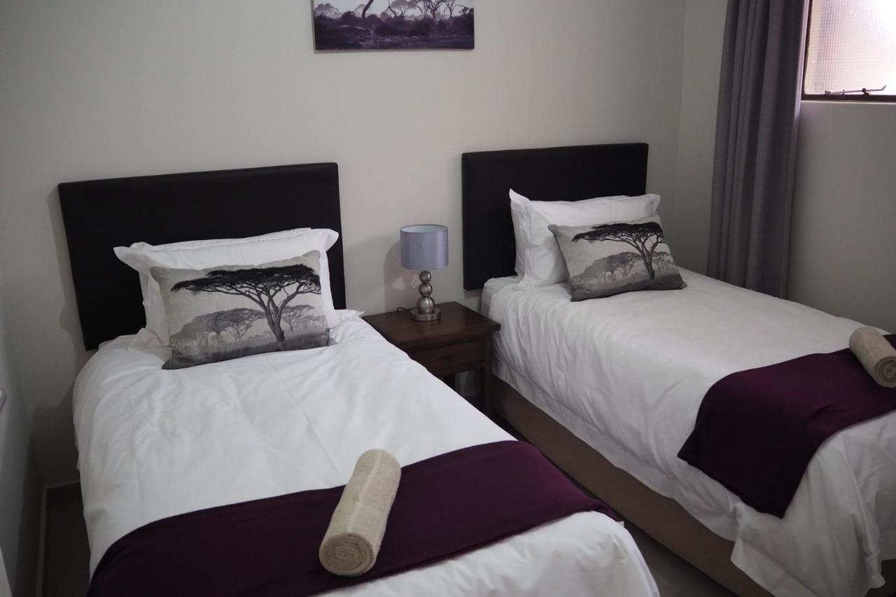 Or Tambo Self Catering Apartments, The Willows Boksburg Eksteriør bilde